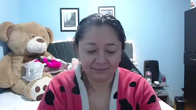 AngelRouss online show from February 27, 2026, 10:04 am