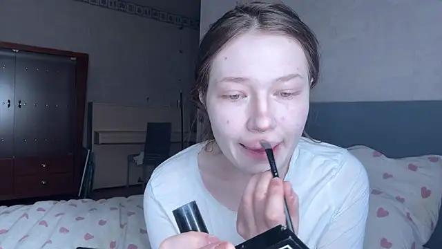 eva varnerr online show from February 19, 2026, 2:46 pm