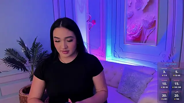 stefany duque1  online show from October 28, 2025, 2:48 am