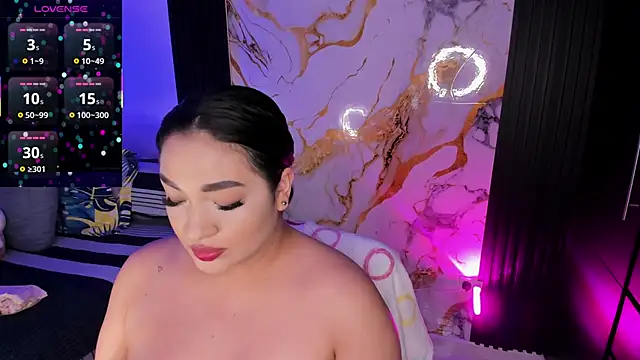 stefany duque1  online show from February 28, 2026, 2:45 am