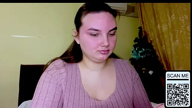 Snapshot of Dreamyblushfairy chatting on February 9, 2026, 6:23 pm Dreamyblushfairy online show from February 9, 2026, 6:23 pm