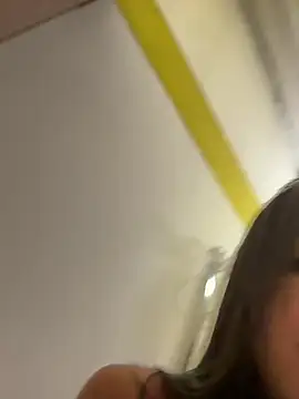 MikeAndJessy online show from March 21, 2025, 3:22 am