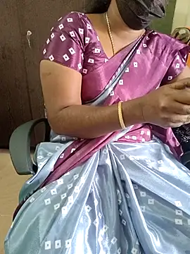 Snapshot of Tamil_roja69 chatting on February 1, 2026, 5:50 am Tamil roja69 online show from February 1, 2026, 5:50 am