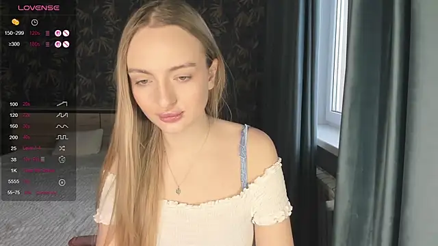 Snapshot of A_delina chatting on February 4, 2026, 1:39 pm A delina online show from February 4, 2026, 1:39 pm