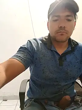 chinoxxx online show from February 23, 2026, 10:07 pm