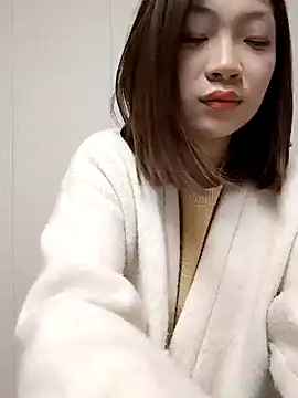 Snapshot of stutuya_20 chatting on December 28, 2024, 12:45 pm stutuya 20 online show from December 28, 2024, 12:45 pm