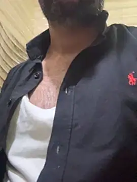 skyisthelimit12 online show from February 18, 2026, 12:34 pm