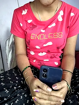 Snapshot of lovelygirl4567 chatting on February 1, 2026, 10:58 am lovelygirl4567 online show from February 1, 2026, 10:58 am