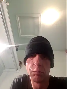 Snapshot of SoooV3ryKinky chatting on February 2, 2025, 10:17 pm SoooV3ryKinky online show from February 2, 2025, 10:17 pm