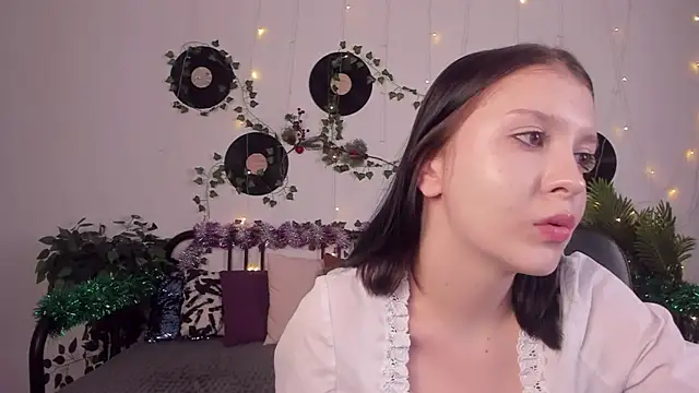 AmeliaVon online show from January 8, 2025, 9:32 am