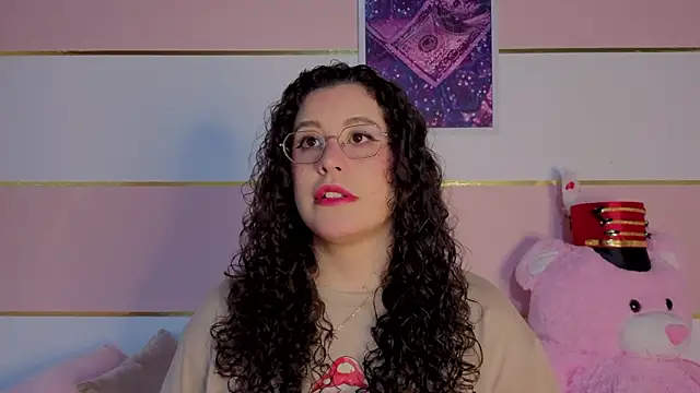 Charlotte  Miller online show from February 3, 2026, 11:37 am