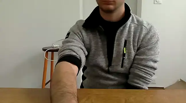 Snapshot of coquin5995 chatting on January 9, 2025, 11:36 am coquin5995 online show from January 9, 2025, 11:36 am