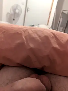 Snapshot of coquin5995 chatting on September 27, 2025, 8:25 pm coquin5995 online show from September 27, 2025, 8:25 pm