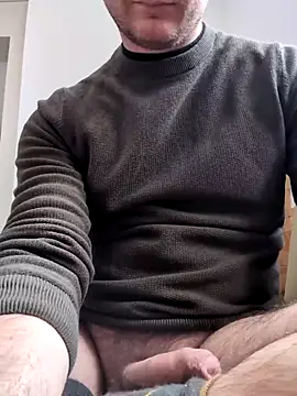 Snapshot of coquin5995 chatting on February 6, 2026, 10:51 am coquin5995 online show from February 6, 2026, 10:51 am