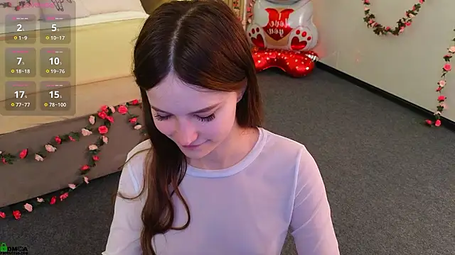 Rina Red online show from February 11, 2026, 1:43 am