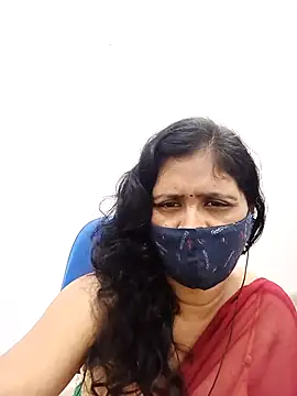 Lucky-Deepthi online show from March 4, 2025, 11:32 pm