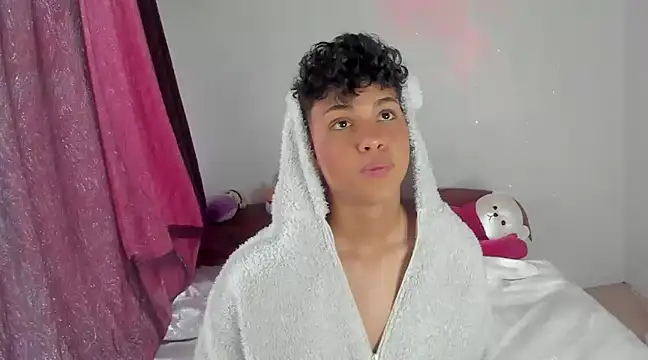 Snapshot of dani_angels__ chatting on January 12, 2025, 8:57 pm dani angels online show from January 12, 2025, 8:57 pm