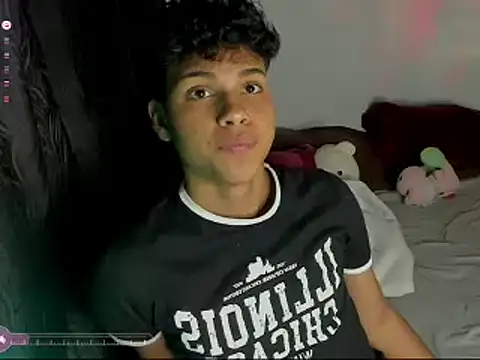 Snapshot of dani_angels__ chatting on January 15, 2025, 12:51 am dani angels online show from January 15, 2025, 12:51 am