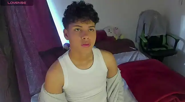 Snapshot of dani_angels__ chatting on January 16, 2025, 9:30 pm dani angels online show from January 16, 2025, 9:30 pm