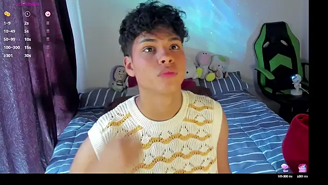 Snapshot of dani_angels__ chatting on January 27, 2025, 8:17 pm dani angels online show from January 27, 2025, 8:17 pm