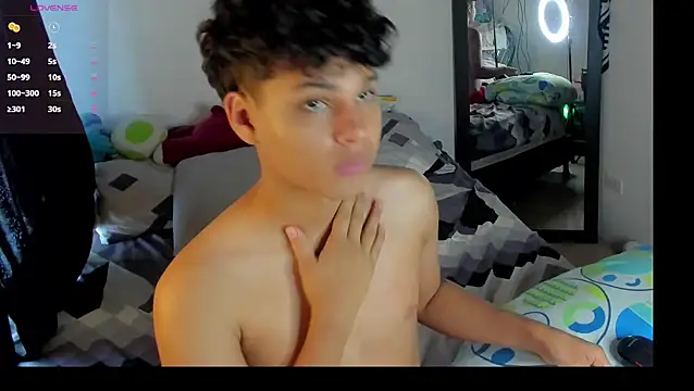 Snapshot of dani_angels__ chatting on March 6, 2025, 5:43 pm dani angels online show from March 6, 2025, 5:43 pm