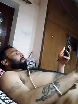 Snapshot of Rajasthani-boy chatting on February 24, 2025, 3:31 pm Rajasthani-boy online show from February 24, 2025, 3:31 pm