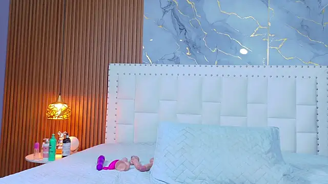 Snapshot of hotiergirl chatting on February 21, 2026, 11:55 am hotiergirl online show from February 21, 2026, 11:55 am