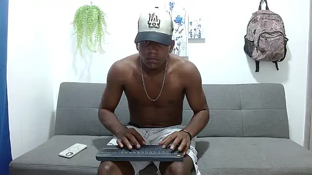 Snapshot of Master_foot_ chatting on March 2, 2026, 1:51 pm Master foot online show from March 2, 2026, 1:51 pm