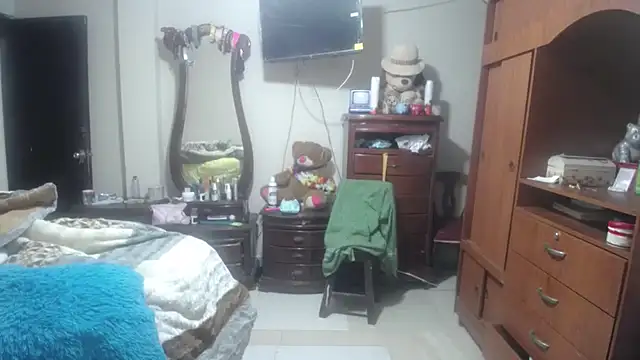 jazmin mature  online show from March 1, 2026, 11:34 am