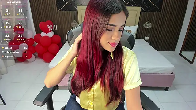 Snapshot of Lolly_18 chatting on February 26, 2025, 3:19 pm Lolly 18 online show from February 26, 2025, 3:19 pm