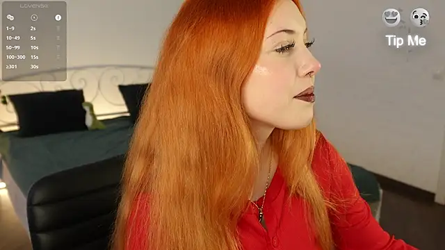 Snapshot of GiKarerra chatting on February 2, 2026, 1:32 pm GiKarerra online show from February 2, 2026, 1:32 pm