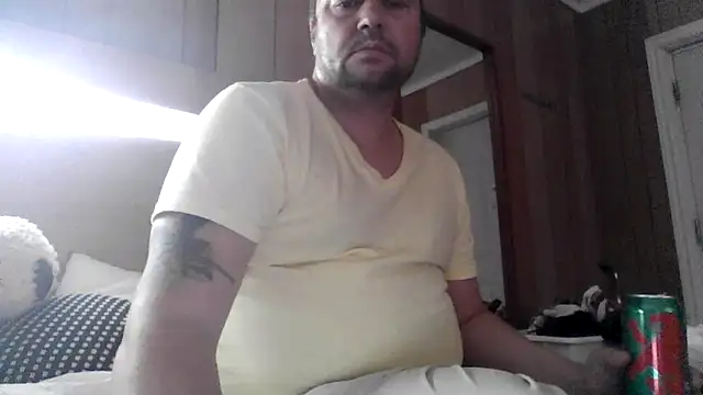 Snapshot of yourcourage1 chatting on October 4, 2025, 3:59 am yourcourage1 online show from October 4, 2025, 3:59 am