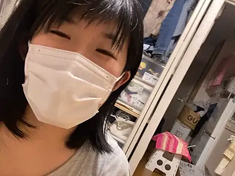 Snapshot of riri_riri_jp chatting on October 2, 2025, 3:30 pm riri riri jp online show from October 2, 2025, 3:30 pm