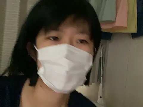 Snapshot of riri_riri_jp chatting on October 10, 2025, 11:26 pm riri riri jp online show from October 10, 2025, 11:26 pm