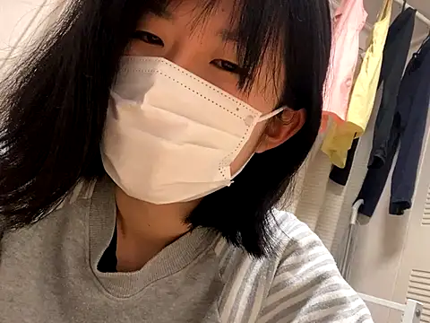 Snapshot of riri_riri_jp chatting on November 29, 2025, 2:53 pm riri riri jp online show from November 29, 2025, 2:53 pm