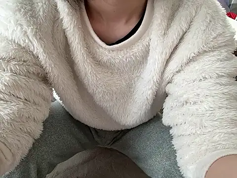 Snapshot of riri_riri_jp chatting on February 24, 2026, 3:15 am riri riri jp online show from February 24, 2026, 3:15 am