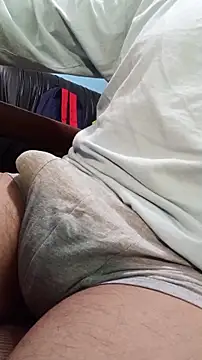 Snapshot of Andre16c chatting on March 5, 2026, 2:57 pm Andre16c online show from March 5, 2026, 2:57 pm