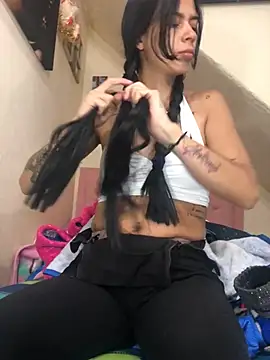 Madeline Cooper08 online show from January 14, 2026, 8:03 pm