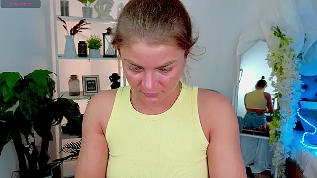 Donna Sun online show from March 7, 2026, 5:26 am