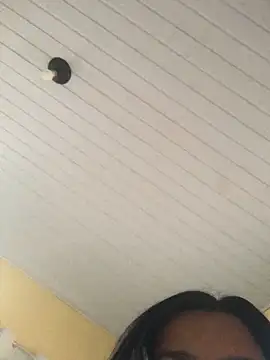 Snapshot of indiazinha69_ chatting on February 18, 2026, 12:23 pm indiazinha69 online show from February 18, 2026, 12:23 pm