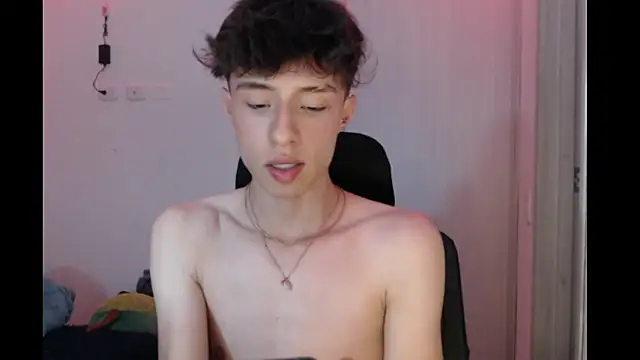 Snapshot of Juanmres chatting on November 27, 2025, 4:36 am Juanmres online show from November 27, 2025, 4:36 am