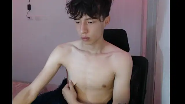 Snapshot of Juanmres chatting on December 14, 2025, 1:11 am Juanmres online show from December 14, 2025, 1:11 am