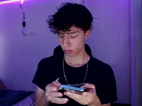 Snapshot of Juanmres chatting on January 7, 2026, 5:59 pm Juanmres online show from January 7, 2026, 5:59 pm