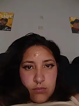 Snapshot of Hinako0Satorii_ chatting on February 23, 2026, 4:21 am Hinako0Satorii online show from February 23, 2026, 4:21 am