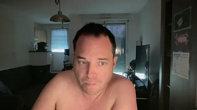 Funnyjul31 online show from February 28, 2026, 2:40 pm