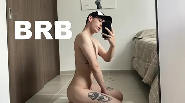 Snapshot of miketwink chatting on March 21, 2025, 1:02 am miketwink online show from March 21, 2025, 1:02 am