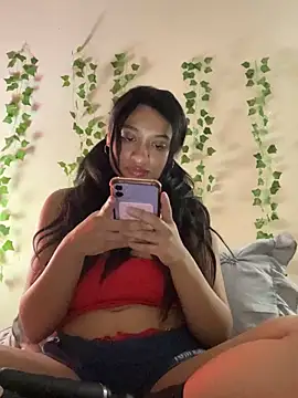 Cristinasunny online show from November 12, 2025, 4:35 am