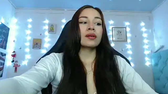 Snapshot of Marce0 chatting on February 11, 2026, 1:54 am Marce0 online show from February 11, 2026, 1:54 am