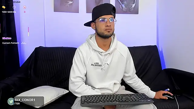 Max Conor1 online show from February 13, 2026, 12:12 pm