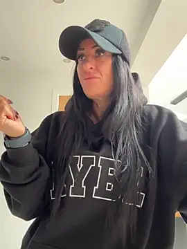 goddess-harper online show from October 30, 2025, 1:01 pm